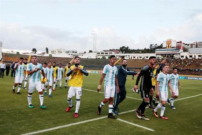 Argentina se estrena en el Sudamericano ante un Paraguay ya castigado Argentina se estrena en el Sudamericano ante un Paraguay ya castigado