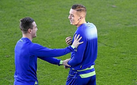 Clubes de España, Francia e Inglaterra se han interesado por Feddal. Clubes de España, Francia e Inglaterra se han interesado por Feddal.