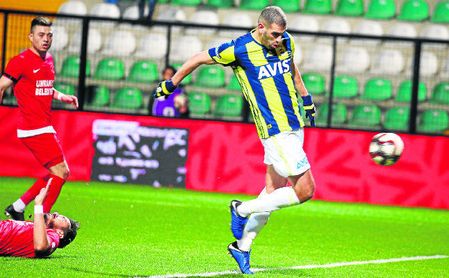 Slimani, de capa caída. Slimani, de capa caída.