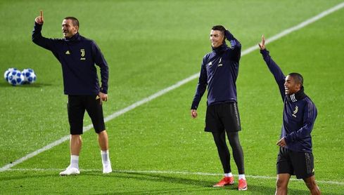 Bonucci se ejercita con el grupo; CR7 y Chiellini hacen trabajo personalizado Bonucci se ejercita con el grupo; CR7 y Chiellini hacen trabajo personalizado