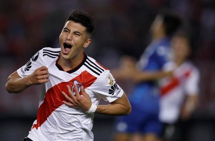 Exequiel Palacios, de River Plate, sufre una fractura proximal en el peroné derecho Exequiel Palacios, de River Plate, sufre una fractura proximal en el peroné derecho