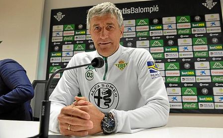 Quique Setién, durante una rueda de prensa. Quique Setién, durante una rueda de prensa.