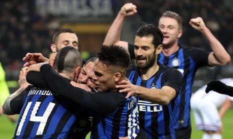 El Inter, con Icardi en la grada, vence al Sampdoria (2-1) El Inter, con Icardi en la grada, vence al Sampdoria (2-1)