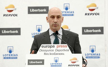 Luis Rubiales en los Desayunos Deportivos de Europa Press. Luis Rubiales en los Desayunos Deportivos de Europa Press.