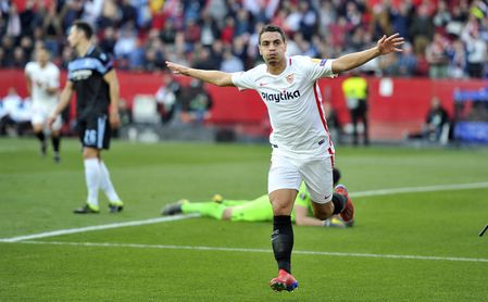 Ben Yedder celebra el 1-0. Ben Yedder celebra el 1-0.