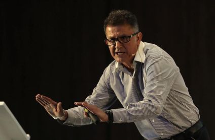Juan Carlos Osorio llama delincuente al agente que lo acusa de pedirle una coima Juan Carlos Osorio llama delincuente al agente que lo acusa de pedirle una coima