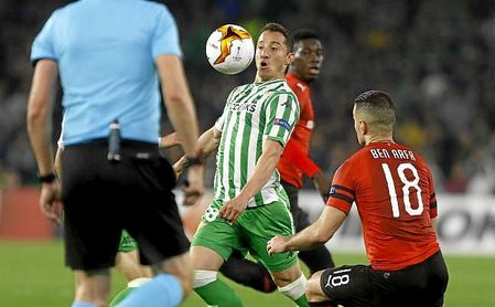 Guardado, en un lance del partido ante el Rennes. Guardado, en un lance del partido ante el Rennes.