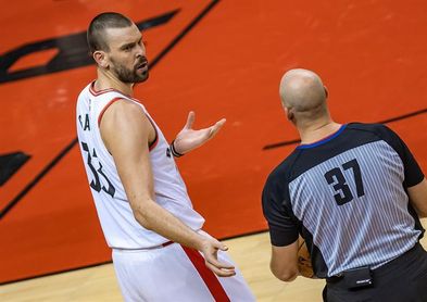 120-117. El duelo entre los Gasol se salda con la victoria de los Raptors 120-117. El duelo entre los Gasol se salda con la victoria de los Raptors