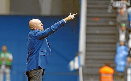 Pepe Mel, candidato al banquillo de Las Palmas Pepe Mel, candidato al banquillo de Las Palmas