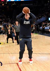 105-114. Jokic, con un doble-doble, pone a Nuggets en playoffs 105-114. Jokic, con un doble-doble, pone a Nuggets en playoffs