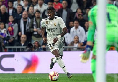 Vinícius: "Creo que el Barcelona quería pagar más" Vinícius: "Creo que el Barcelona quería pagar más"