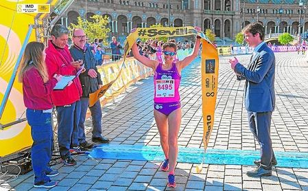 El Circuito de Carreras Populares #Sevilla10 es uno de los eventos más atractivos del calendario local. El Circuito de Carreras Populares #Sevilla10 es uno de los eventos más atractivos del calendario local.