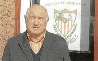 Manolo Cardo, entrenador sevillista durante 1981-1986 Manolo Cardo, entrenador sevillista durante 1981-1986