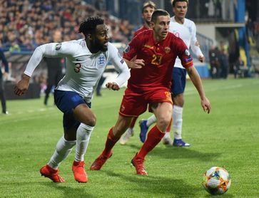 Francia e Inglaterra arrollan; Portugal decepciona y Cristiano se lesiona Francia e Inglaterra arrollan; Portugal decepciona y Cristiano se lesiona