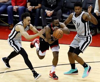 Los Rockets aseguran los playoffs; Warriors, 50 triunfos seis temporadas seguidas Los Rockets aseguran los playoffs; Warriors, 50 triunfos seis temporadas seguidas