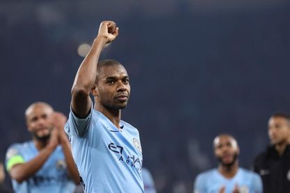 Sterling condena los actos racistas contra Inglaterra en Montenegro Sterling condena los actos racistas contra Inglaterra en Montenegro