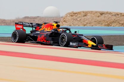 Verstappen, primero por delante de Schumacher el primer día de test en Baréin Verstappen, primero por delante de Schumacher el primer día de test en Baréin