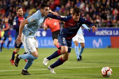 Mantovani defiende el ataque de Maxi Mantovani defiende el ataque de Maxi