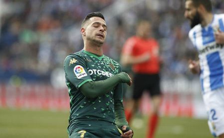 Sergio León, tentado por el Levante, seguiría sin Setién Sergio León, tentado por el Levante, seguiría sin Setién