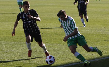 2-0: El Betis Deportivo cae en Ceuta y se queda sin 'play off' 2-0: El Betis Deportivo cae en Ceuta y se queda sin 'play off'