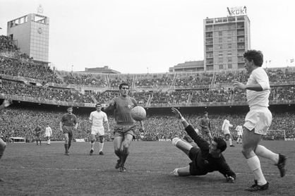 Muere Manuel Pazos, portero y leyenda del Atlético, del Elche y de la Liga Muere Manuel Pazos, portero y leyenda del Atlético, del Elche y de la Liga
