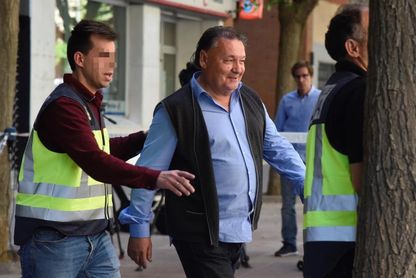 Agustín Lasaosa dimite como presidente de la SD Huesca Agustín Lasaosa dimite como presidente de la SD Huesca