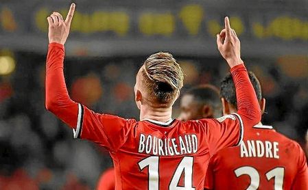 Bourigeaud celebra un gol con el Rennes. Bourigeaud celebra un gol con el Rennes.