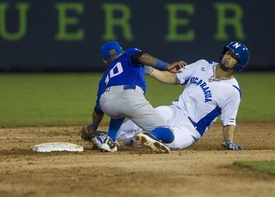 3-2. Cuthbert conecta el sencillo de la victoria de los Tigres 3-2. Cuthbert conecta el sencillo de la victoria de los Tigres