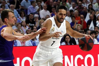 Campazzo: "Hay que mantener los pies sobre la tierra porque no hicimos nada" Campazzo: "Hay que mantener los pies sobre la tierra porque no hicimos nada"