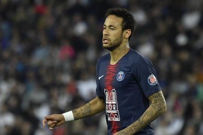 El Comité de Apelación de la UEFA mantiene tres partidos de sanción a Neymar El Comité de Apelación de la UEFA mantiene tres partidos de sanción a Neymar