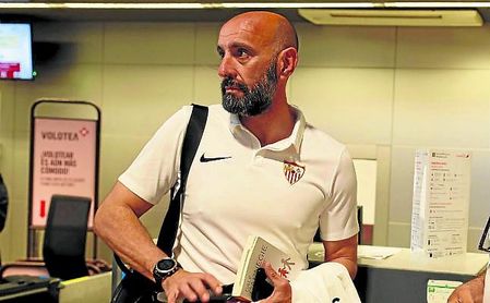 Monchi tiene muchos frentes abiertos. Monchi tiene muchos frentes abiertos.