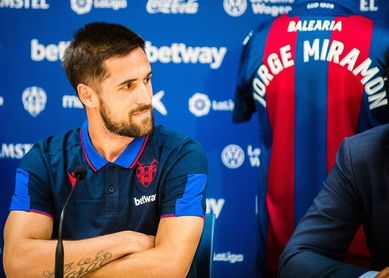 Miramón: "Intentaré ayudar para hacer un Levante mejor" Miramón: "Intentaré ayudar para hacer un Levante mejor"
