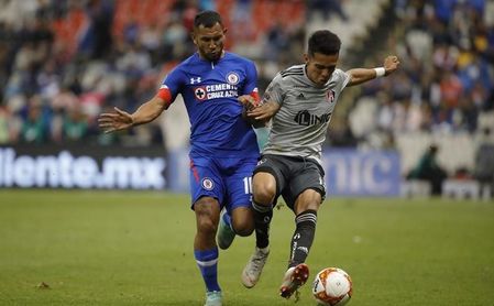 El excentrocampista del Sevilla Walter Montoya jugará en Racing Club El excentrocampista del Sevilla Walter Montoya jugará en Racing Club