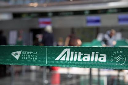 Ferrovie acepta la oferta de Atlantia en sus planes para salvar Alitalia Ferrovie acepta la oferta de Atlantia en sus planes para salvar Alitalia