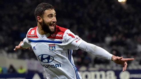 El entorno de Fekir frena el traspaso, según L'Équipe El entorno de Fekir frena el traspaso, según L'Équipe