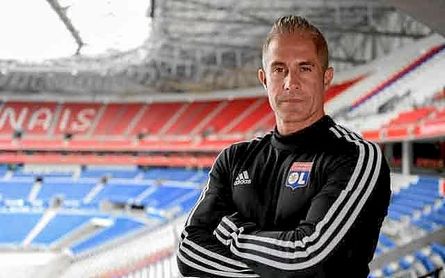 Sylvinho se 'carga' a Fekir y manda un mensaje al Betis Sylvinho se 'carga' a Fekir y manda un mensaje al Betis