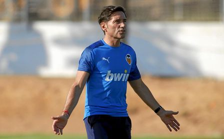 Marcelino 'teme' las inversiones de Sevilla y Betis Marcelino 'teme' las inversiones de Sevilla y Betis