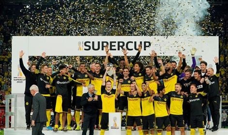 2-0. Alcácer y Sancho fulminan el dominio del Bayern 2-0. Alcácer y Sancho fulminan el dominio del Bayern
