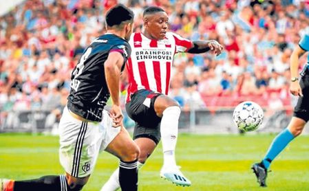 Nueva oferta del Sevilla por Bergwijn: 30 millones Nueva oferta del Sevilla por Bergwijn: 30 millones
