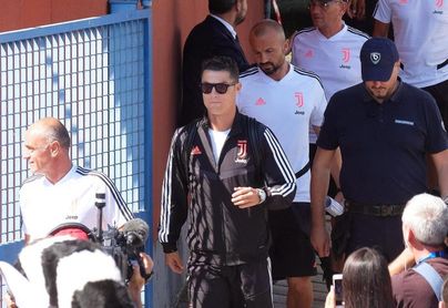 Cristiano trabajará unos días al margen por molestias musculares Cristiano trabajará unos días al margen por molestias musculares