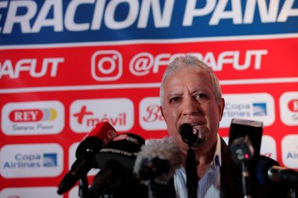 Américo Gallego hace su primera convocatoria como técnico de Panamá Américo Gallego hace su primera convocatoria como técnico de Panamá