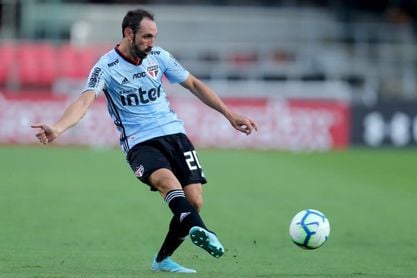 Los españoles Marí y Juanfran aparecen en el once ideal de la liga brasileña Los españoles Marí y Juanfran aparecen en el once ideal de la liga brasileña