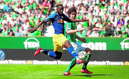 Jean-Kévin Augustin, delantero del RB Leipzig que ha sido vinculado con el Sevilla FC. Jean-Kévin Augustin, delantero del RB Leipzig que ha sido vinculado con el Sevilla FC.