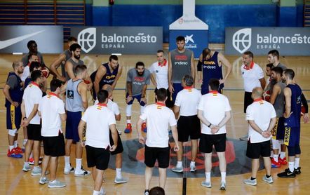 Diop y Jaime Fernández, fuera de la lista definitiva de Scariolo Diop y Jaime Fernández, fuera de la lista definitiva de Scariolo