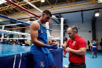Rafael Lozano: "La primera medalla del boxeo femenino español es posible" Rafael Lozano: "La primera medalla del boxeo femenino español es posible"