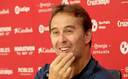 Lopetegui, en sala de prensa. Lopetegui, en sala de prensa.