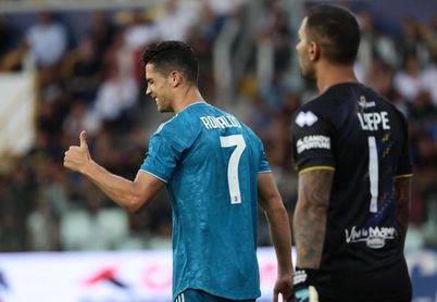 El Juventus no brilla, pero arranca la Serie A con triunfo en Parma (0-1) El Juventus no brilla, pero arranca la Serie A con triunfo en Parma (0-1)