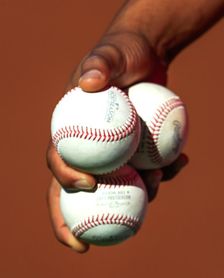 Severino conecta grand slam; Sandoval se le acaba la temporada Severino conecta grand slam; Sandoval se le acaba la temporada