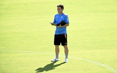Rubi ha dejado a Lainez fuera de su lista. Rubi ha dejado a Lainez fuera de su lista.