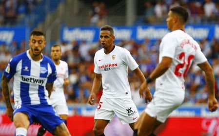 Fernando, al conocer la racha del Sevilla en Mendizorroza: "Me quedo más contento" Fernando, al conocer la racha del Sevilla en Mendizorroza: "Me quedo más contento"